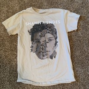 Shawn Mendes shirt